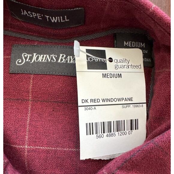 St. John's Bay Medium Jaspe Twill Shirt NWT Mens Red Button-Up JC Penney NEW - Picture 4 of 10